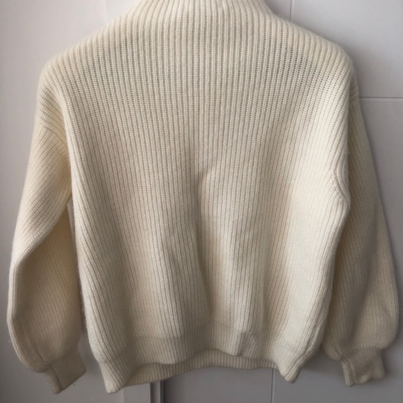 Off-white Mid Turtleneck Sweater - Picture 2 of 3